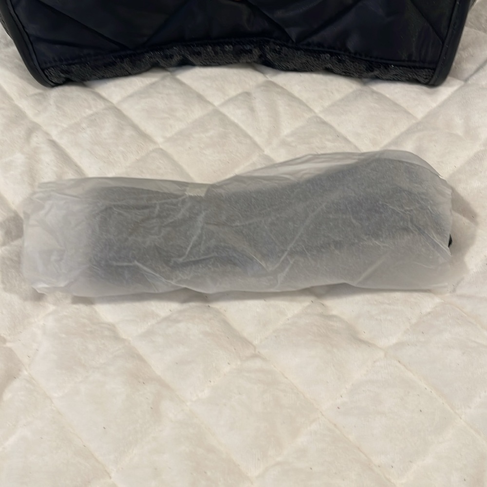 NWT MZ Wallace Quilted Madison Shoulder sequin Bag - Picture 5 of 8